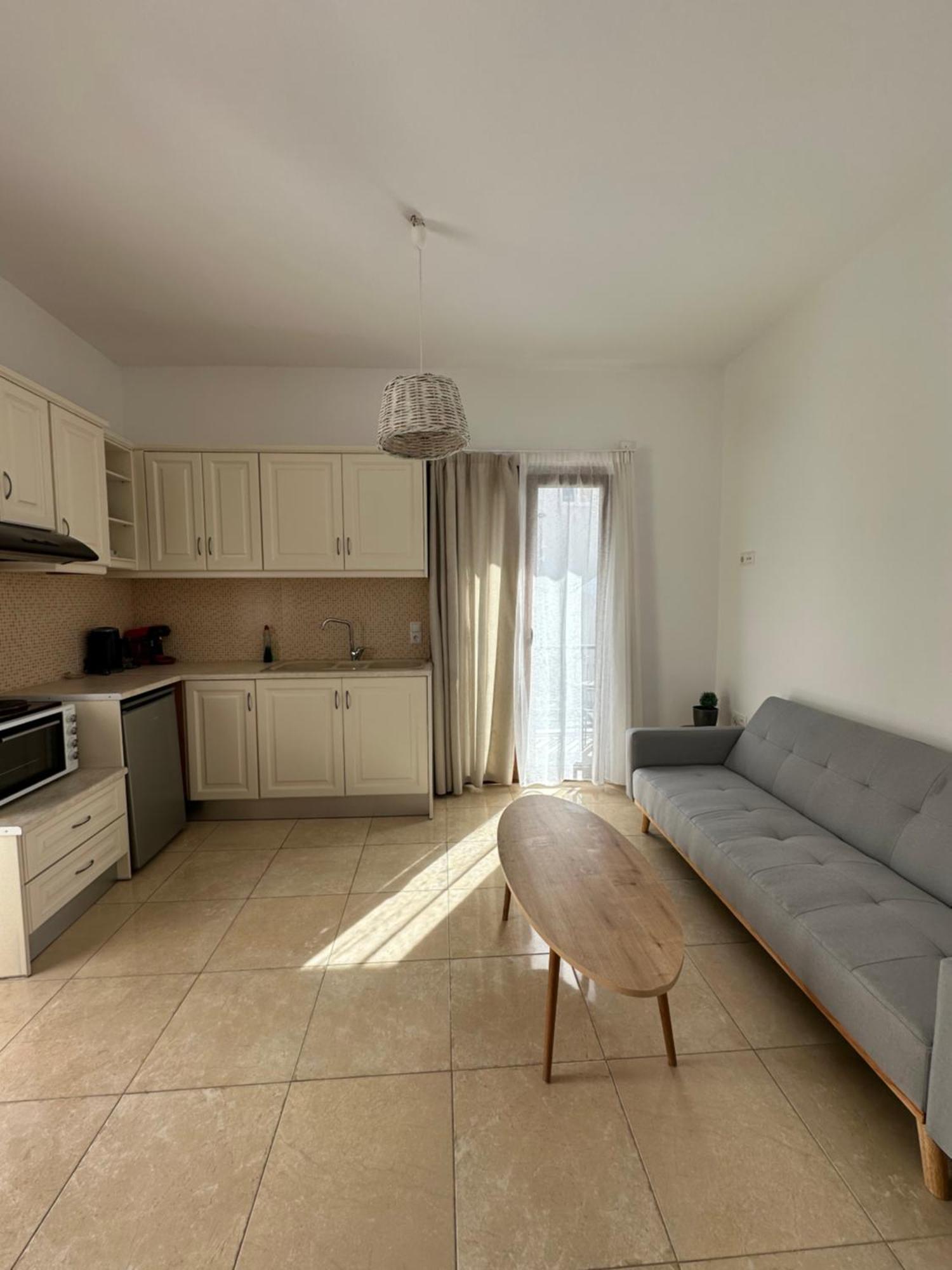 Mevi Apartments Naxos City Екстериор снимка